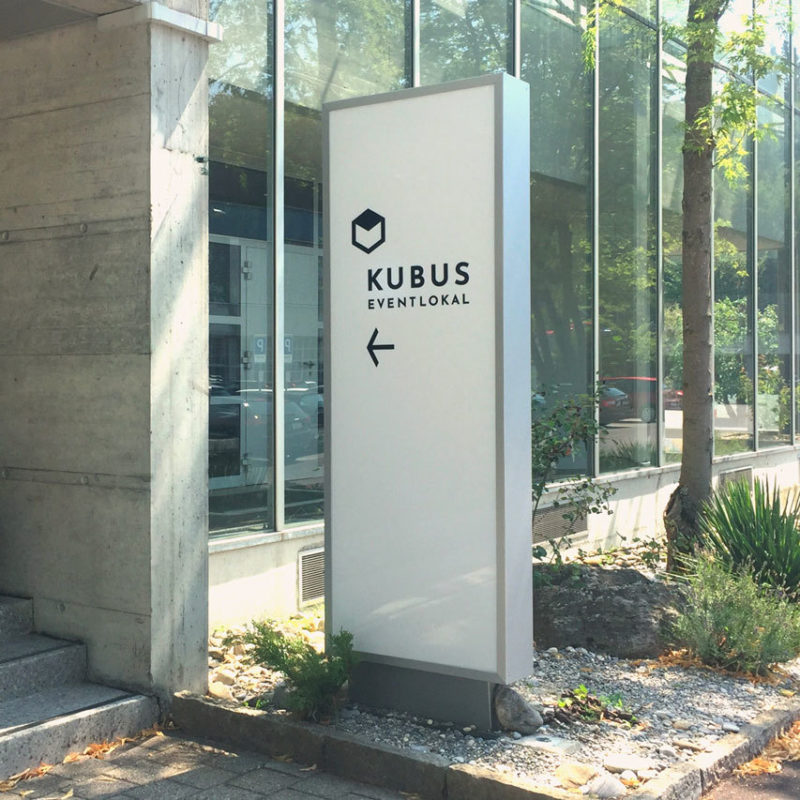 Kubus Eventlokal Branding Beschriftung 01 MHG Bern / Grafikdesign